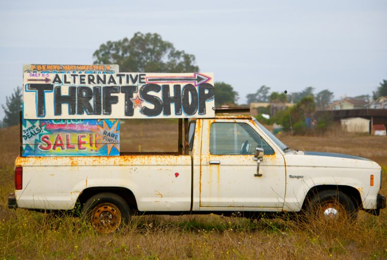 6 Malaysian Online Thrift Shops That Won’t Break The Bank