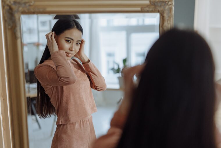 How You Can Make Loungewear Look Stylish Outside Of The Home