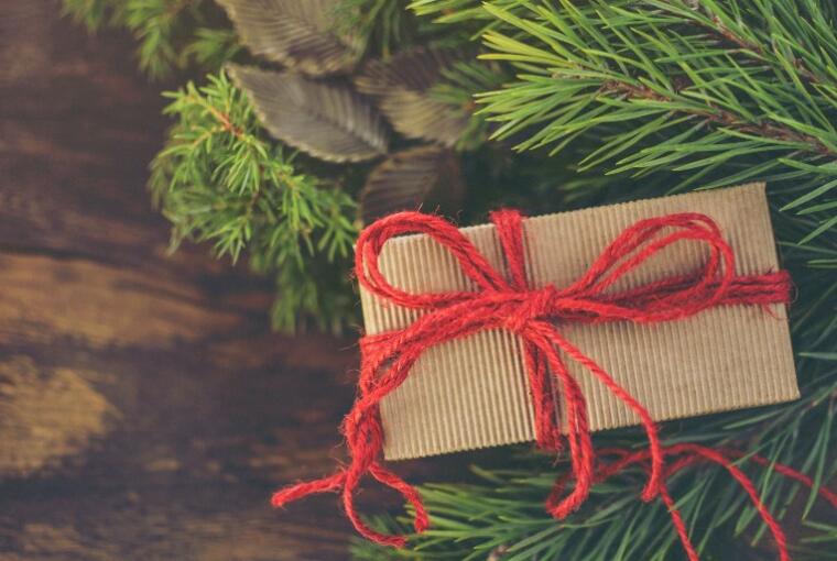 4 Ways to Gift A Zero Waste Christmas