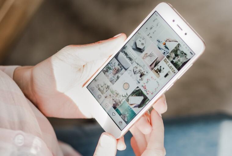 7 Ways To Stay Safe On Social Media As A Woman